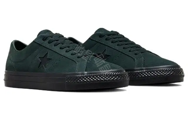 Converse One Star Pro