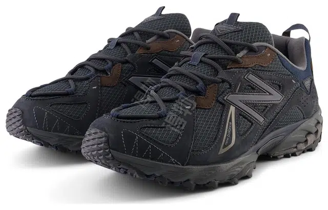 New Balance 610T P