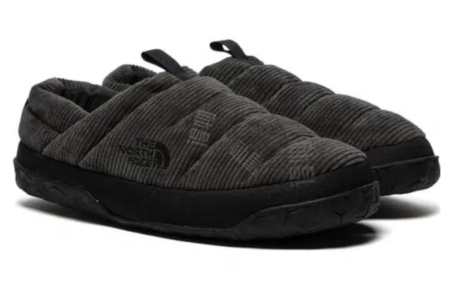 THE NORTH FACE Nuptse