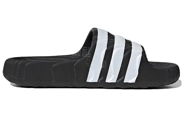 adidas originals Adilette 22