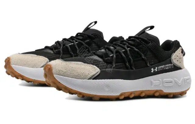 Under Armour Venture Pro