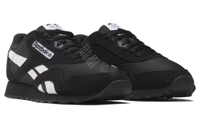 VeeFriends x Reebok Classic Nylon "Accountable Ant"