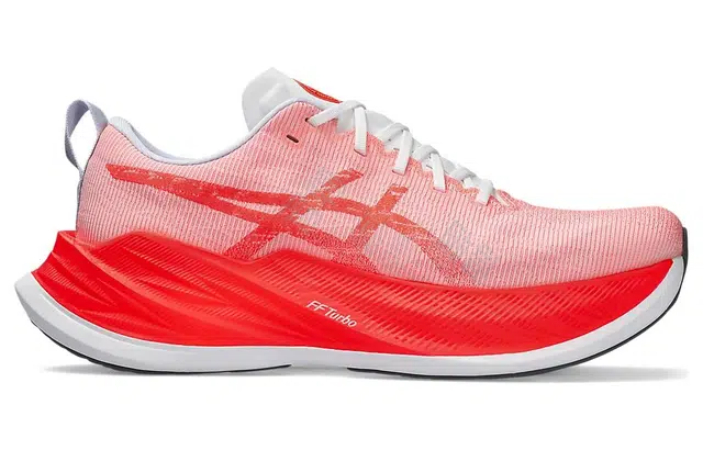 Asics Superblast PU