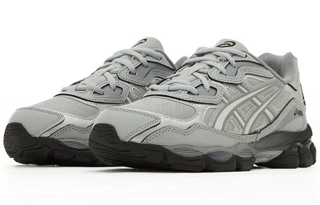 Asics GEL-NYC y2k