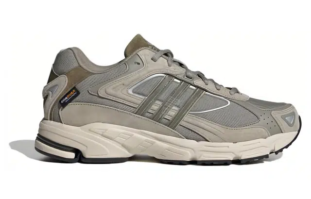 adidas originals Response CL SHOES