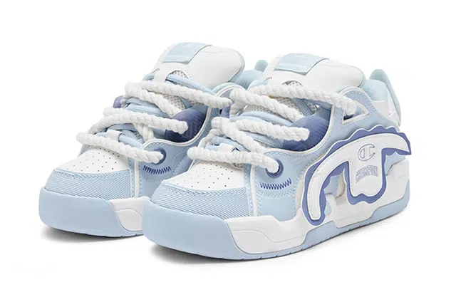 Champion Essentials TronSkateV1 Logo