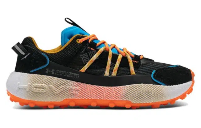 Under Armour Venture Pro