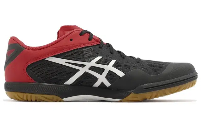 Asics Attack Dominate FF