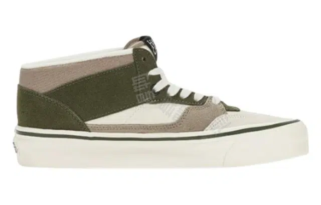 Vans Half Cab