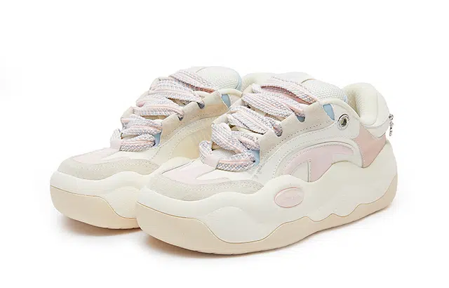Champion Essentials CloudNine V1