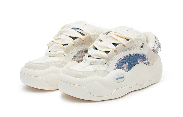 Champion Essentials CloudNine V1