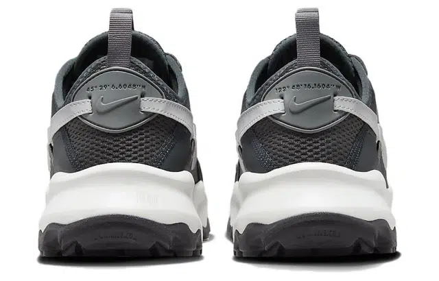Nike TC 7900 Grey