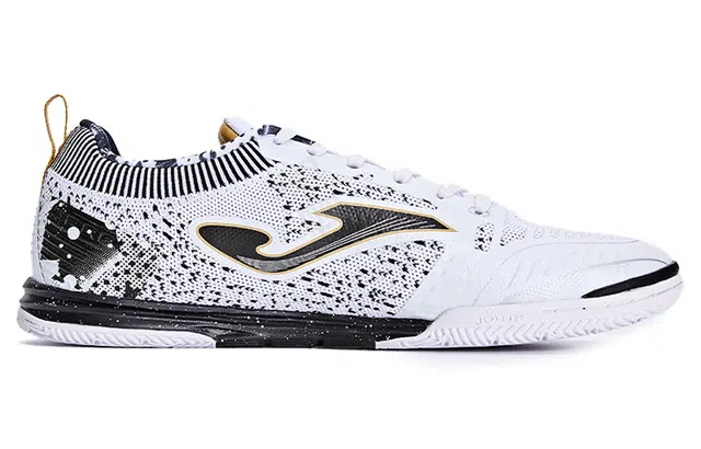 JOMA TACTICO ICIN