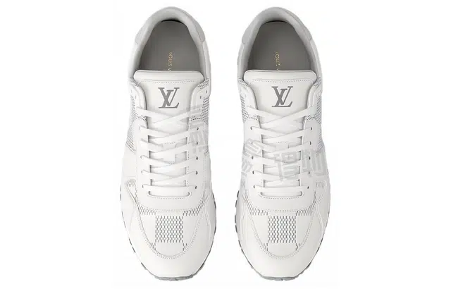 LOUIS VUITTON Run Away