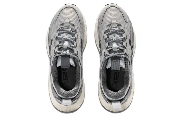 Under Armour UA HOVR Mega 2 MVMNT
