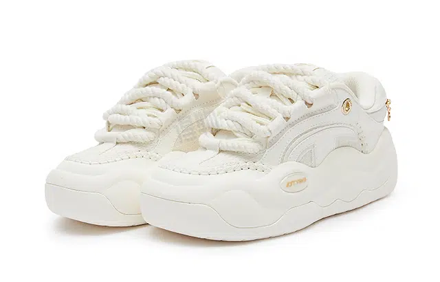 Champion Essentials CloudNine V1