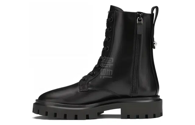stuart weitzmanSW