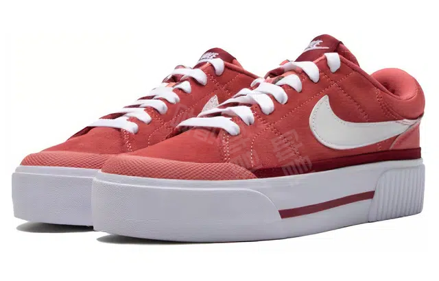 Nike Court Legacy