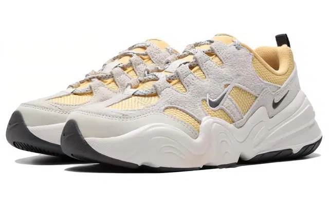 Nike Tech Hera
