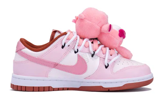 Nike Dunk Low OKHR