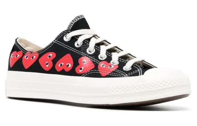 Converse x CDG Play