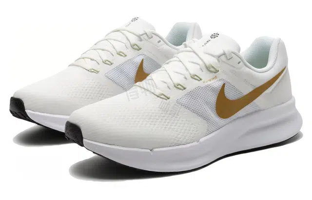 Nike Run Swift 3