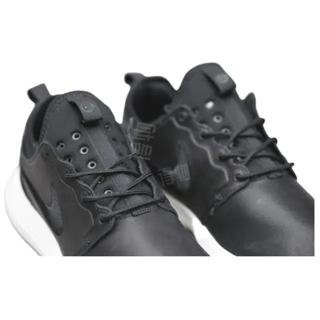 Nike Roshe 2 SI
