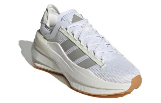 adidas Avryn