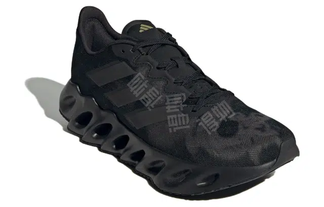 adidas Switch FWD