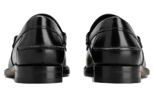 TOD'S