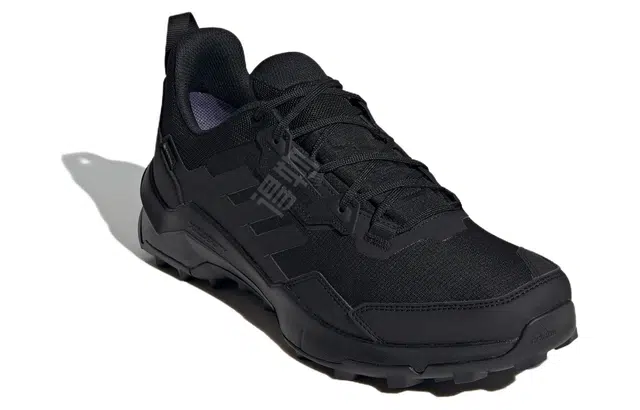 adidas Terrex Ax4