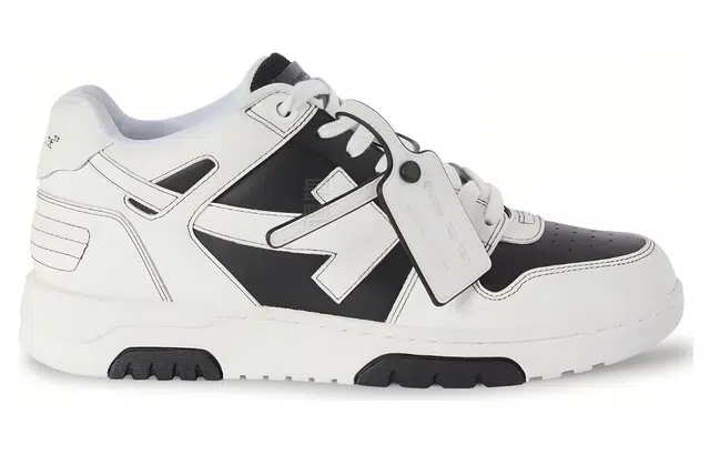 OFF-WHITE