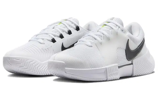 Nike Zoom GP Challenge 1