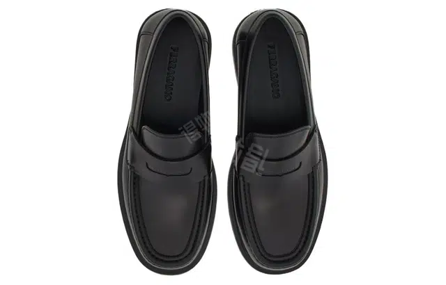 FERRAGAMO