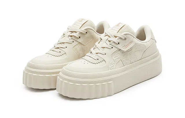 Champion Champ Creeper 1