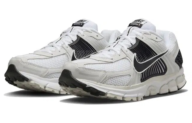 Nike Air Zoom Vomero 5