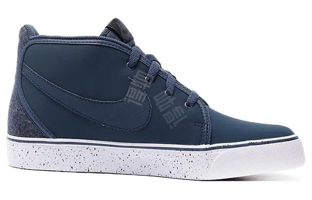 Nike Toki Leather