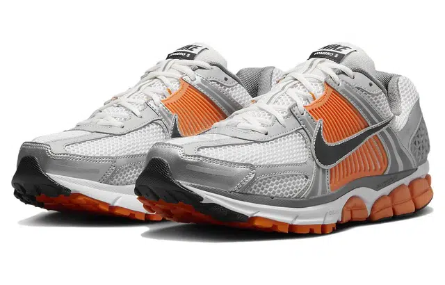 Nike Air Zoom Vomero 5