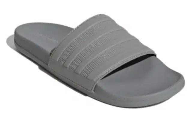adidas Adilette