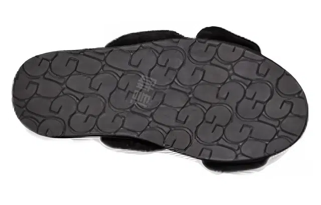 UGG
