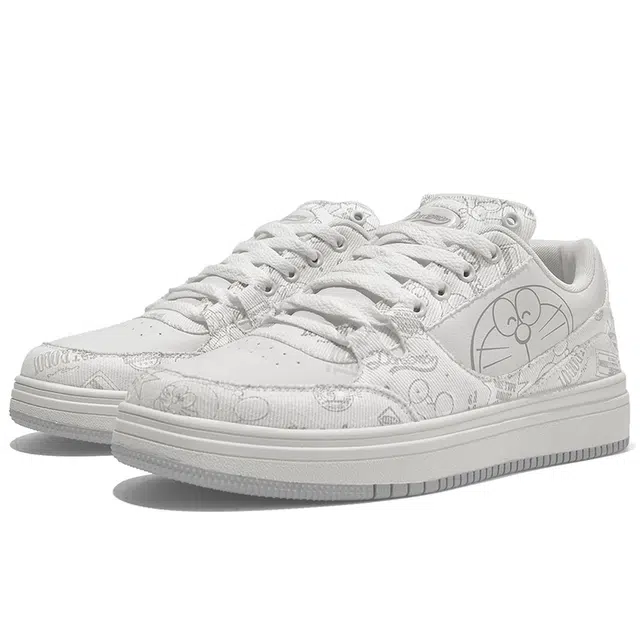 Doraemon Low Top Sneakers