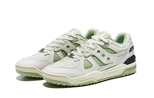 Saucony Cross 90