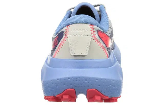Brooks Caldera 6
