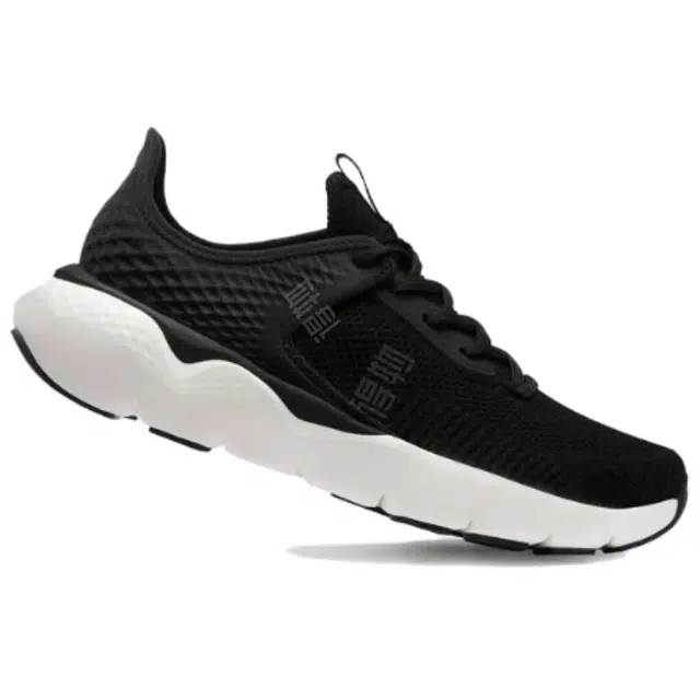 DECATHLON