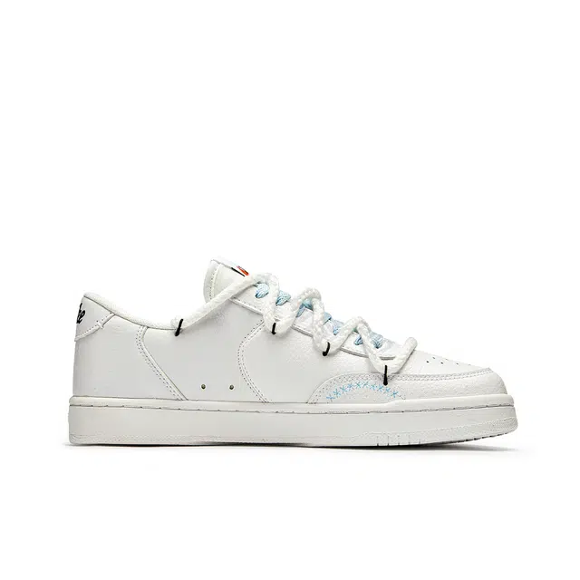 Nike Court Vintage