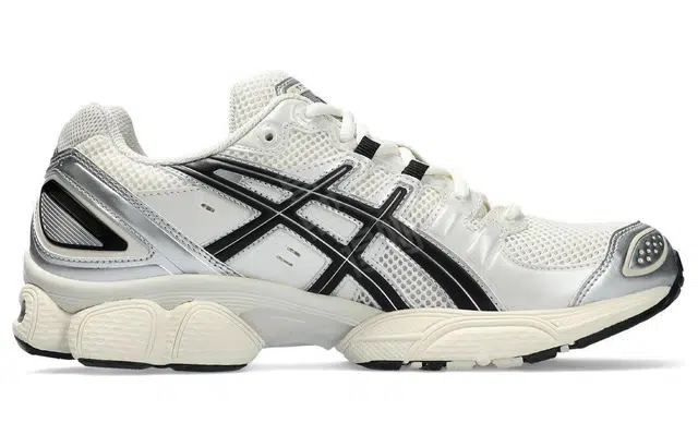 Asics GEL-Nimbus 9