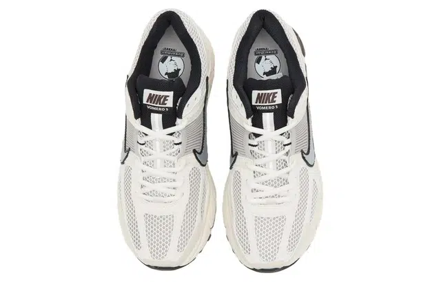 Nike Zoom Vomero 5 WMNSPhantom