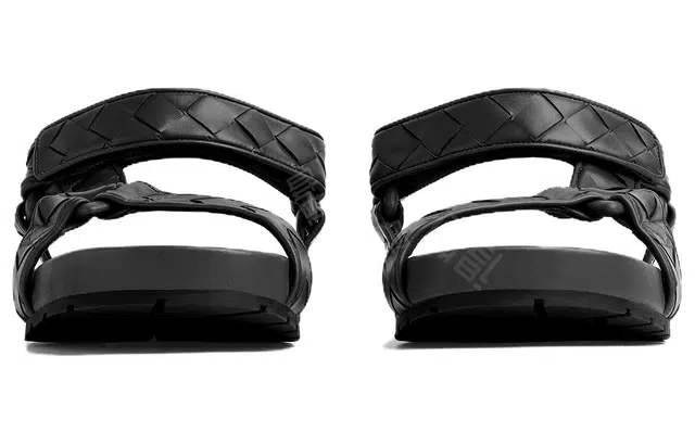 Bottega Veneta Trip