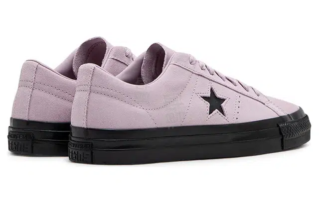 Converse One Star