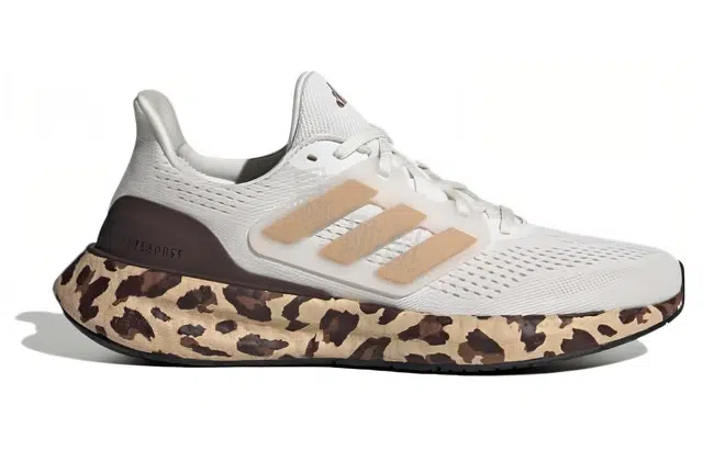 adidas Pureboost 23